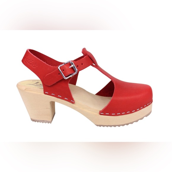 Swedish T-bar Platform Clogs in Red Leather - Picture 3 of 8